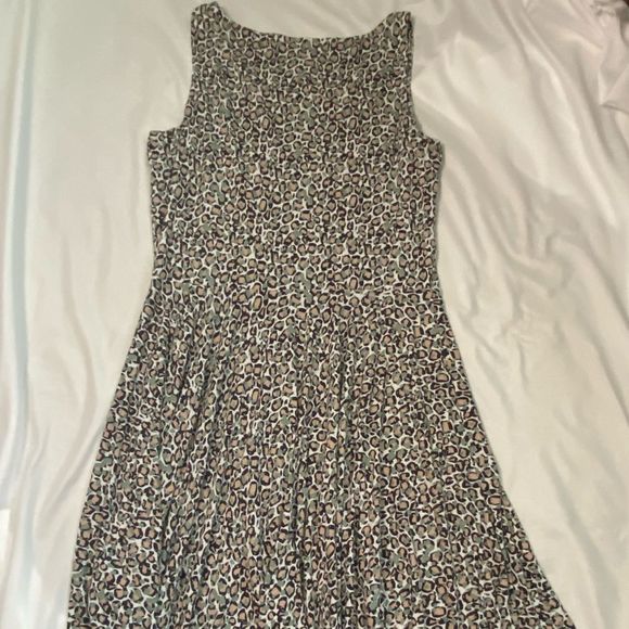 Nicole Miller leopard print with light pink and green - Picture 7 of 7